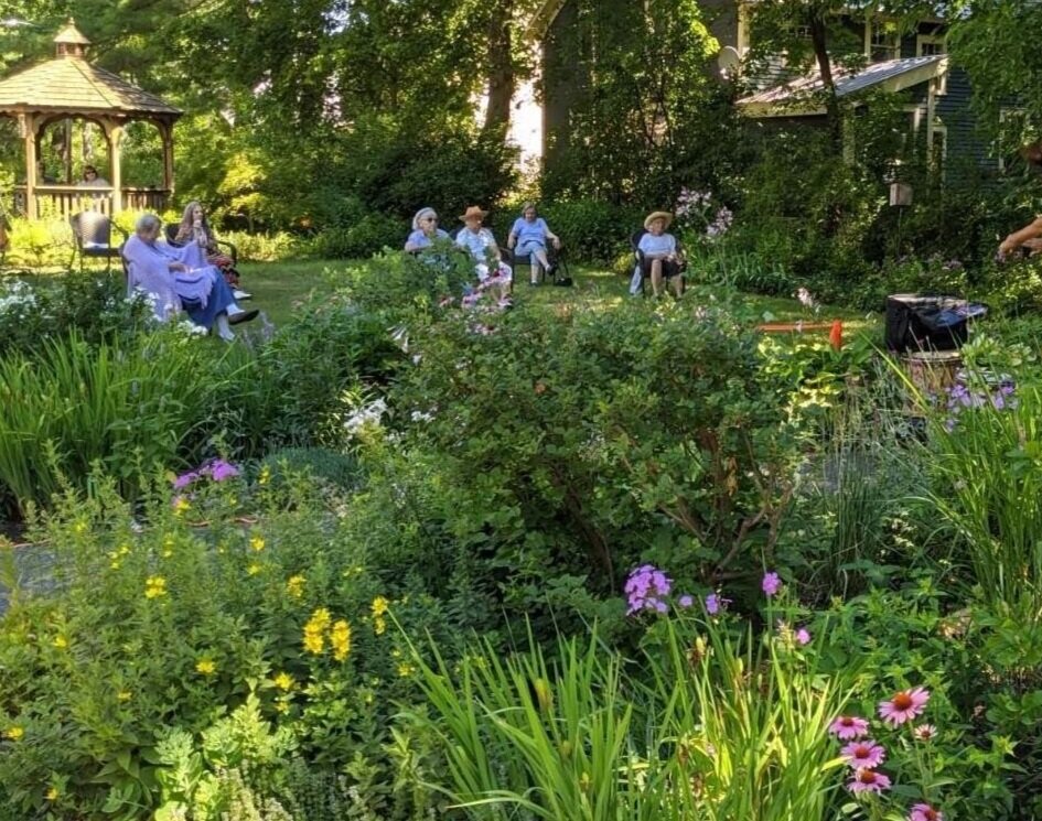 sit in garden